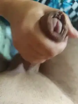 Snapshot of LovlyAnnie chatting on October 24, 2025, 7:27 am LovlyAnnie online show from October 24, 2025, 7:27 am