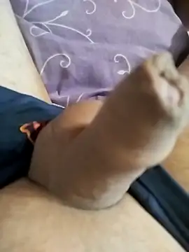 Snapshot of LovlyAnnie chatting on February 10, 2026, 7:45 am LovlyAnnie online show from February 10, 2026, 7:45 am