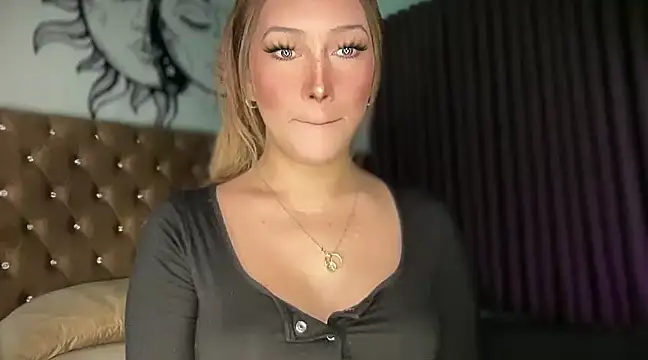 Snapshot of Jasmine_Elcock chatting on January 15, 2025, 5:05 pm Jasmine Elcock online show from January 15, 2025, 5:05 pm