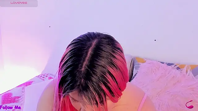 SophieRossi online show from September 13, 2025, 3:34 pm