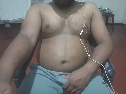 rmshm online show from November 1, 2025, 5:04 pm