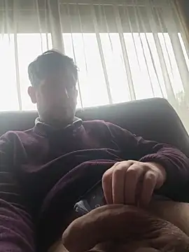 Taxidriver1988 online show from January 25, 2025, 2:03 pm