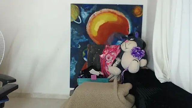 mariecam420 online show from November 12, 2025, 5:19 am