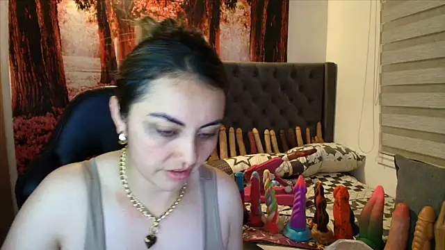 Snapshot of sofia23dirty chatting on February 5, 2026, 11:20 pm sofia23dirty online show from February 5, 2026, 11:20 pm