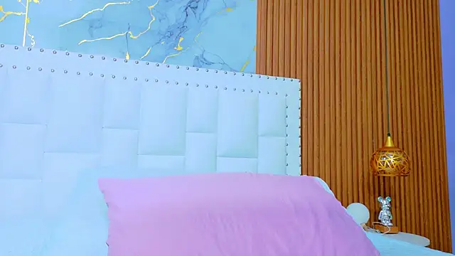 Snapshot of IrresistibleMilf chatting on October 15, 2025, 12:27 pm IrresistibleMilf online show from October 15, 2025, 12:27 pm