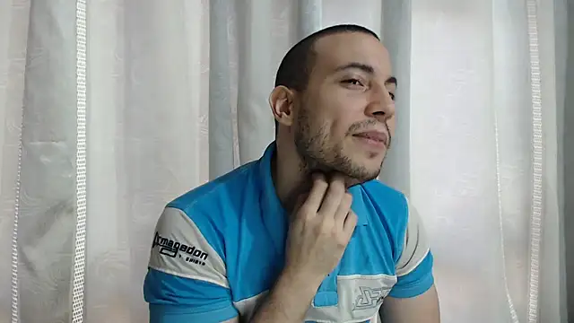 Armando 2002 online show from November 25, 2025, 4:18 pm