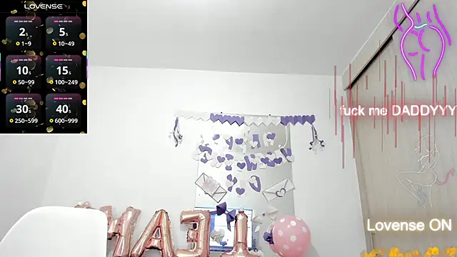 esmeraldamfc online show from March 12, 2026, 9:54 pm