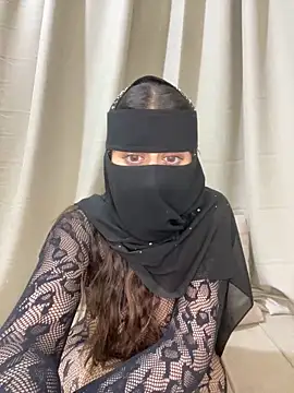 Snapshot of arabiaAna chatting on May 1, 2026, 11:53 pm arabiaAna online show from May 1, 2026, 11:53 pm
