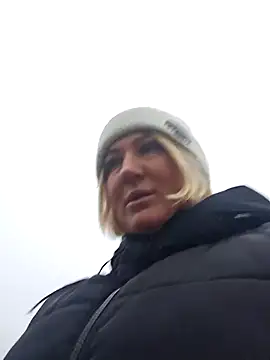 Marushka online show from February 6, 2025, 2:26 pm