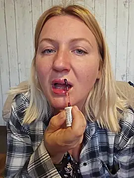 Marushka online show from September 24, 2025, 4:10 pm