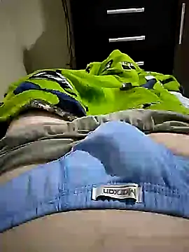 Snapshot of shiiank chatting on March 15, 2026, 2:28 am shiiank online show from March 15, 2026, 2:28 am