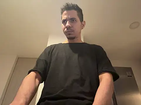 Snapshot of steven_clain chatting on February 25, 2026, 12:20 am steven clain online show from February 25, 2026, 12:20 am