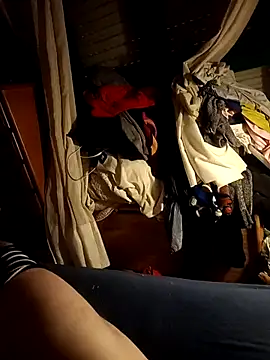 Snapshot of Lydia469 chatting on January 17, 2025, 10:01 pm Lydia469 online show from January 17, 2025, 10:01 pm