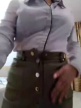 Snapshot of baby_sweet_girl_ chatting on January 13, 2025, 2:07 am baby sweet girl  online show from January 13, 2025, 2:07 am