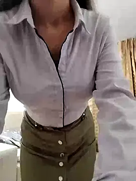 Snapshot of baby_sweet_girl_ chatting on February 2, 2025, 9:23 pm baby sweet girl  online show from February 2, 2025, 9:23 pm