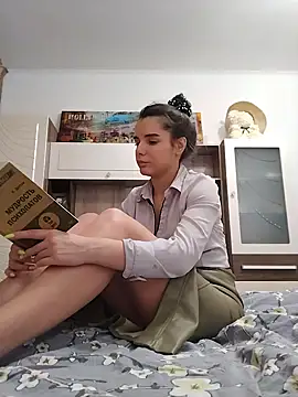 Snapshot of baby_sweet_girl_ chatting on March 21, 2025, 1:56 am baby sweet girl  online show from March 21, 2025, 1:56 am