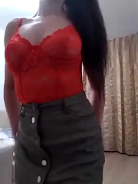 baby sweet girl  online show from April 11, 2026, 9:52 pm