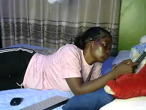 sweetboobs 1 online show from September 21, 2025, 2:29 pm