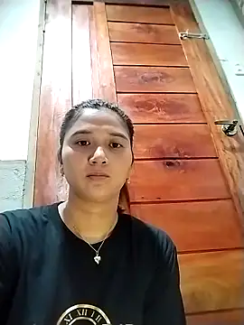 MS Isabella Snow92 online show from September 18, 2025, 11:18 pm