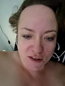 julimonroe online show from February 27, 2026, 10:37 am