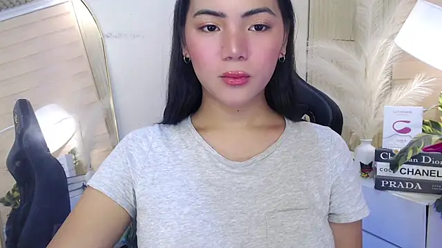 Snapshot of Martha_pookerxxx chatting on November 25, 2025, 11:49 pm Martha pookerxxx online show from November 25, 2025, 11:49 pm