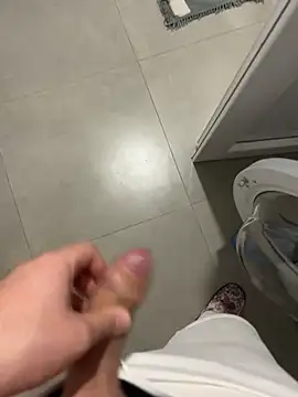 Vld121 online show from March 3, 2025, 8:11 pm