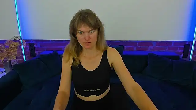 Anabell xxx online show from November 27, 2025, 6:43 pm