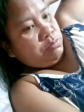 HotsweetPINAY69 online show from January 12, 2025, 7:21 am