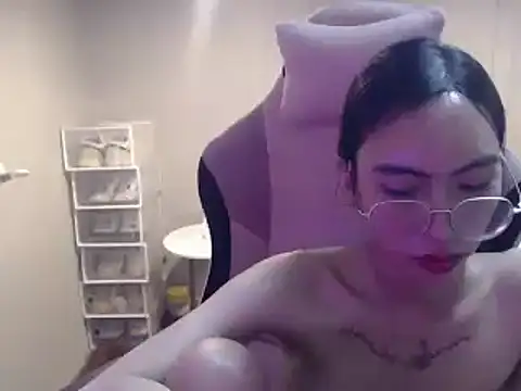 Snapshot of sexybigcockandtits chatting on February 4, 2025, 11:16 am sexybigcockandtits online show from February 4, 2025, 11:16 am