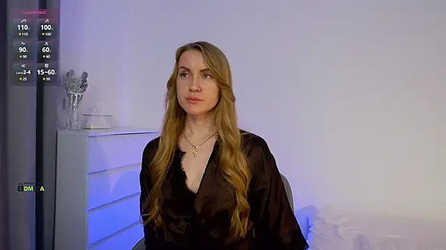 Fallinlove1 online show from March 10, 2025, 6:34 pm