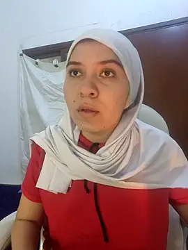 MatchedEyebrow online show from February 2, 2025, 8:41 pm