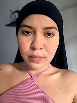 MatchedEyebrow online show from April 10, 2026, 8:35 pm