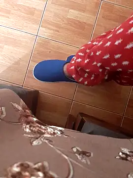 feet toes online show from November 26, 2025, 7:31 am