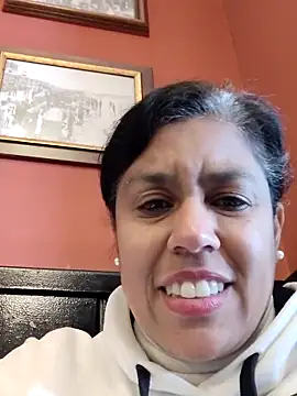 Molly newman6 online show from March 19, 2025, 1:07 pm