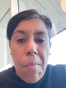 Molly newman6 online show from February 18, 2026, 1:18 pm