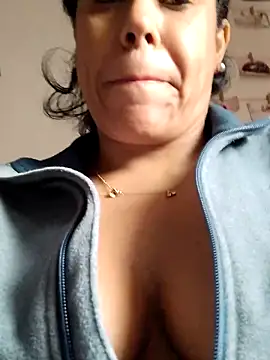 Molly newman6 online show from March 3, 2026, 3:07 pm