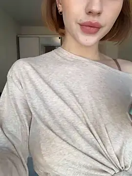 Snapshot of Camilla_Railian chatting on February 10, 2026, 11:47 am Camilla Railian online show from February 10, 2026, 11:47 am