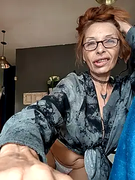 Snapshot of FrozenWaffle chatting on October 24, 2025, 4:47 pm FrozenWaffle online show from October 24, 2025, 4:47 pm