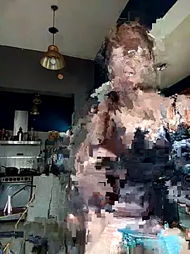 Snapshot of FrozenWaffle chatting on February 4, 2026, 5:41 pm FrozenWaffle online show from February 4, 2026, 5:41 pm