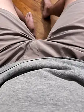 MrandMrsHaze online show from September 9, 2025, 3:28 am