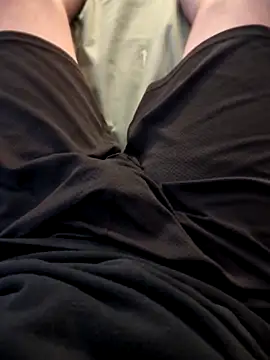 MrandMrsHaze online show from September 25, 2025, 9:40 pm