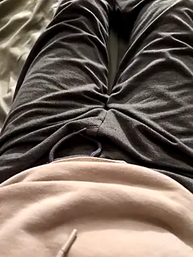 MrandMrsHaze online show from November 27, 2025, 11:07 pm