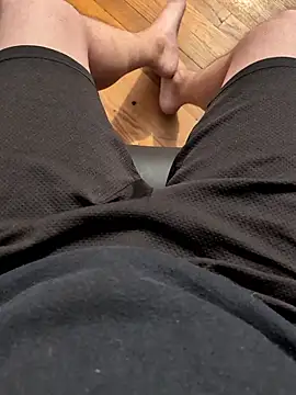 Snapshot of MrandMrsHaze chatting on January 19, 2026, 4:49 am MrandMrsHaze online show from January 19, 2026, 4:49 am