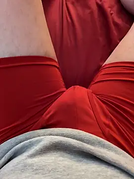 Snapshot of MrandMrsHaze chatting on March 2, 2026, 7:10 pm MrandMrsHaze online show from March 2, 2026, 7:10 pm