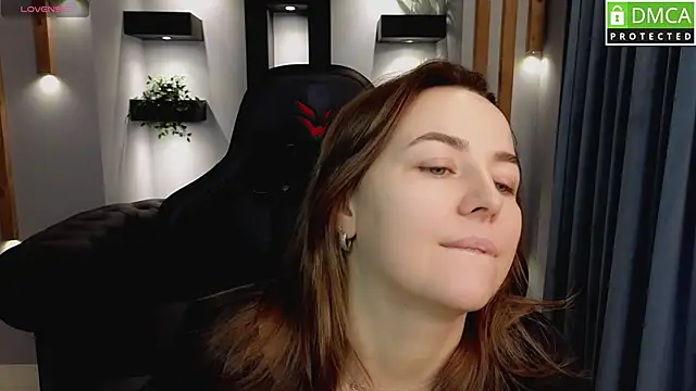 Snapshot of Mira_Mermayd chatting on January 28, 2025, 8:36 am Mira Mermayd online show from January 28, 2025, 8:36 am