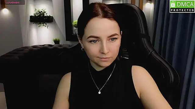 Snapshot of Mira_Mermayd chatting on February 2, 2025, 7:09 am Mira Mermayd online show from February 2, 2025, 7:09 am