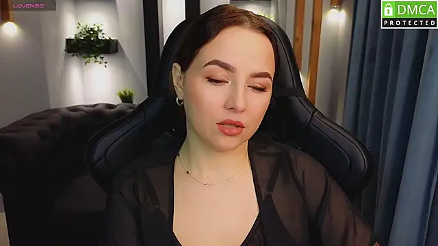 Snapshot of Mira_Mermayd chatting on February 22, 2025, 4:18 am Mira Mermayd online show from February 22, 2025, 4:18 am