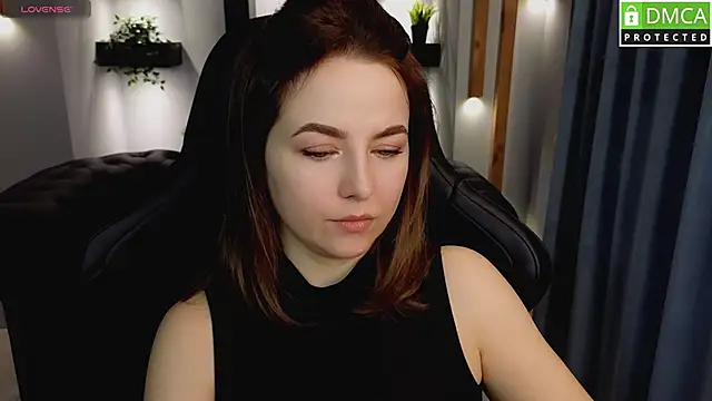 Snapshot of Mira_Mermayd chatting on February 23, 2025, 4:07 am Mira Mermayd online show from February 23, 2025, 4:07 am