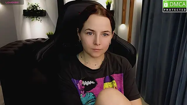 Snapshot of Mira_Mermayd chatting on February 25, 2025, 11:19 am Mira Mermayd online show from February 25, 2025, 11:19 am