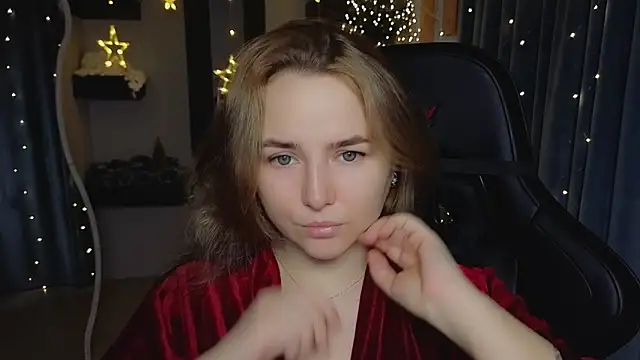 Snapshot of Mira_Mermayd chatting on December 20, 2025, 1:12 am Mira Mermayd online show from December 20, 2025, 1:12 am